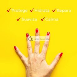   Carmex Erdbeer Feuchtigkeitsspendender Lippenbalsam SPF15, 4.25g