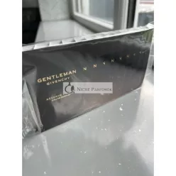  Givenchy Gentleman Givenchy Reserve Privee 1ml EDP Probe Spray