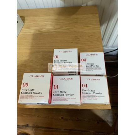 Clarins Ever Bronze Compact Púder - # 03 Mély Bronzosító és Highlighter, 10g