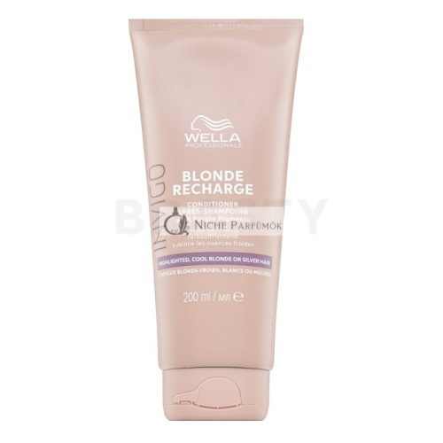 Wella Professionals Invigo Blonde Recharge Conditioner with Purple Pigments kondicionáló a sárga tónusok semlegesítésére 200 ml