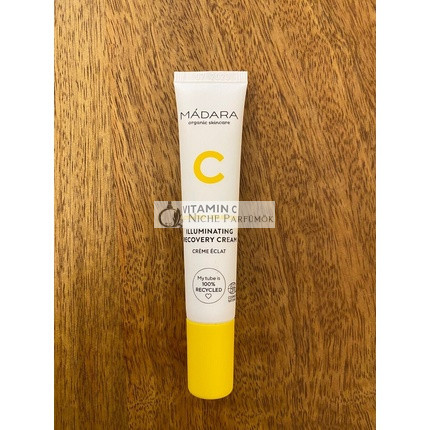 Madara Organikus C-vitaminos Világosító Regeneráló Krém 15ml