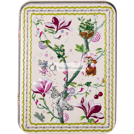 Cath Kidston Story Tree Manikűr Készlet Fémtartóban Kézkrém 50ml Kutikula Krém 15ml Köszörűs Kés Körömvágó Teljes Körömápolás